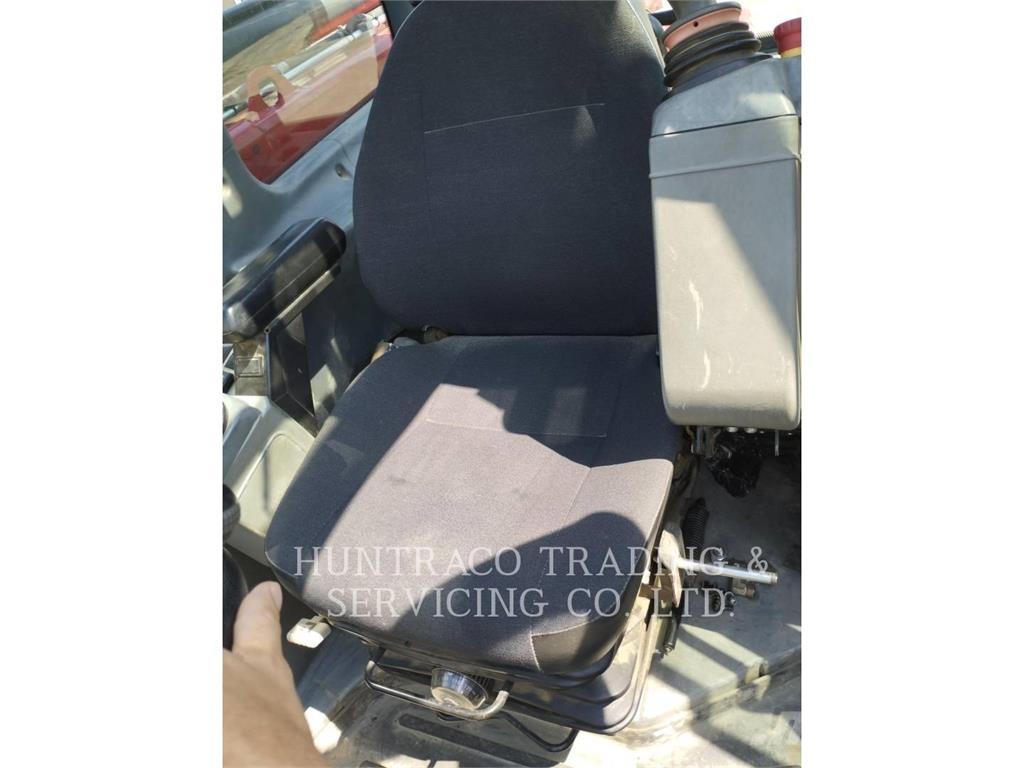 Magni RTH5.21 伸縮臂操作車