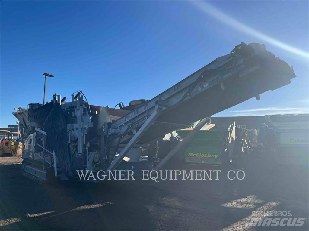 Metso ST2.8 移動式壓碎機