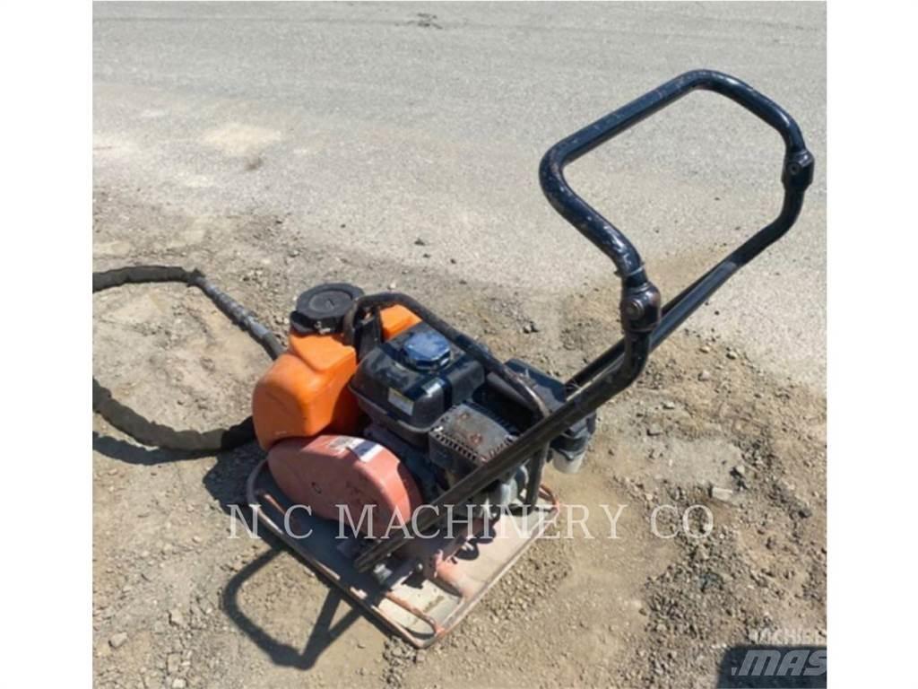 MultiQuip MVC82VHW 瀝青攤舖機/鋪路機