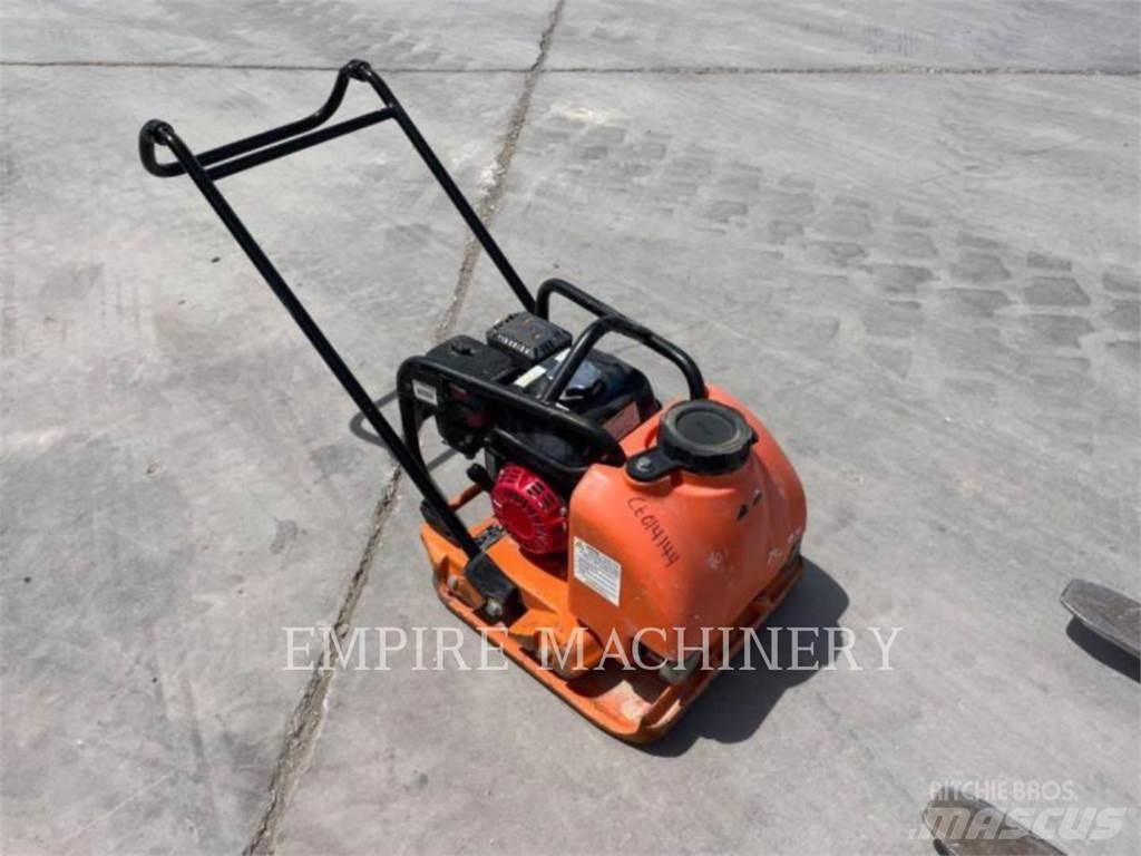 MultiQuip MVC88VTHW 輪胎式裝載機