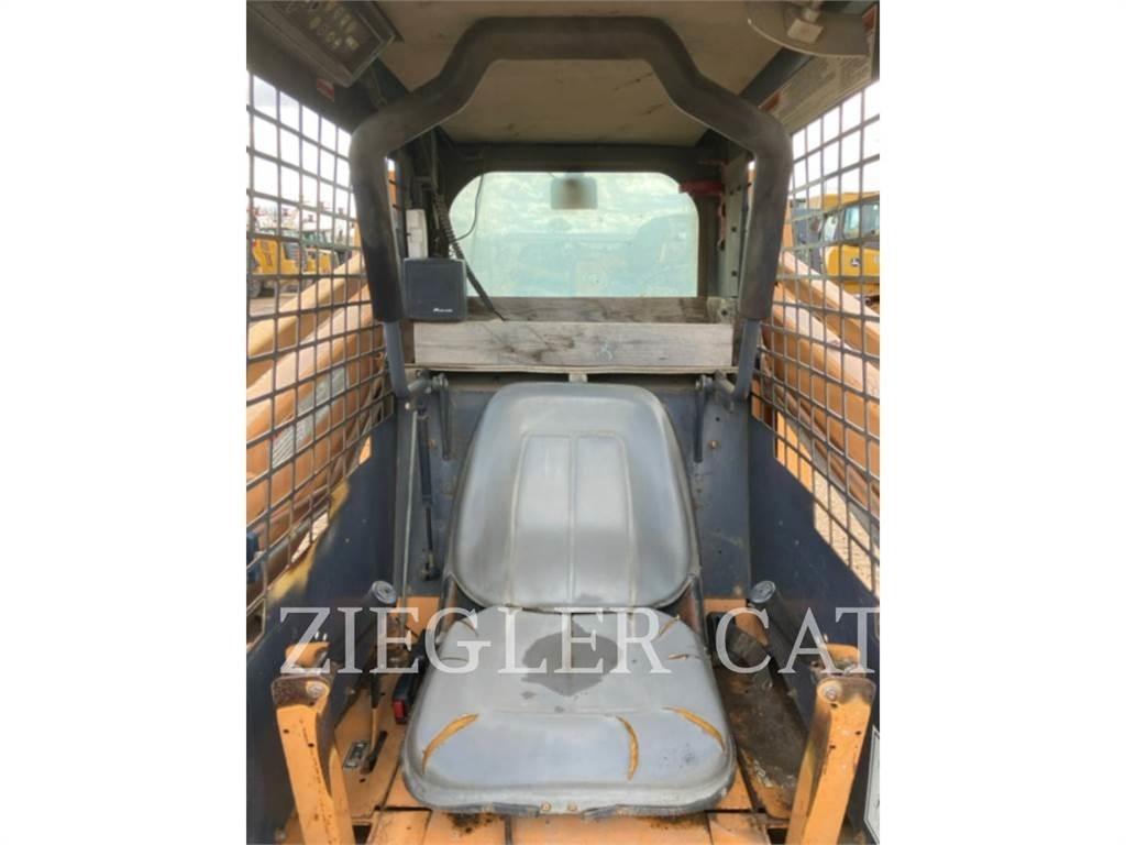 New Holland 1845 滑移轉向裝載機