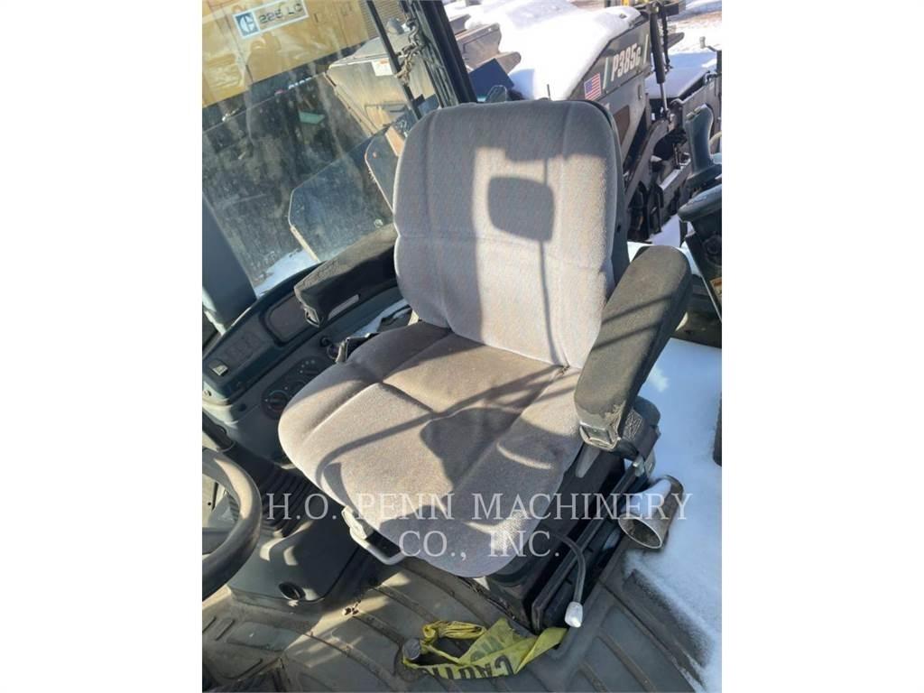 New Holland B95 反鏟裝載機