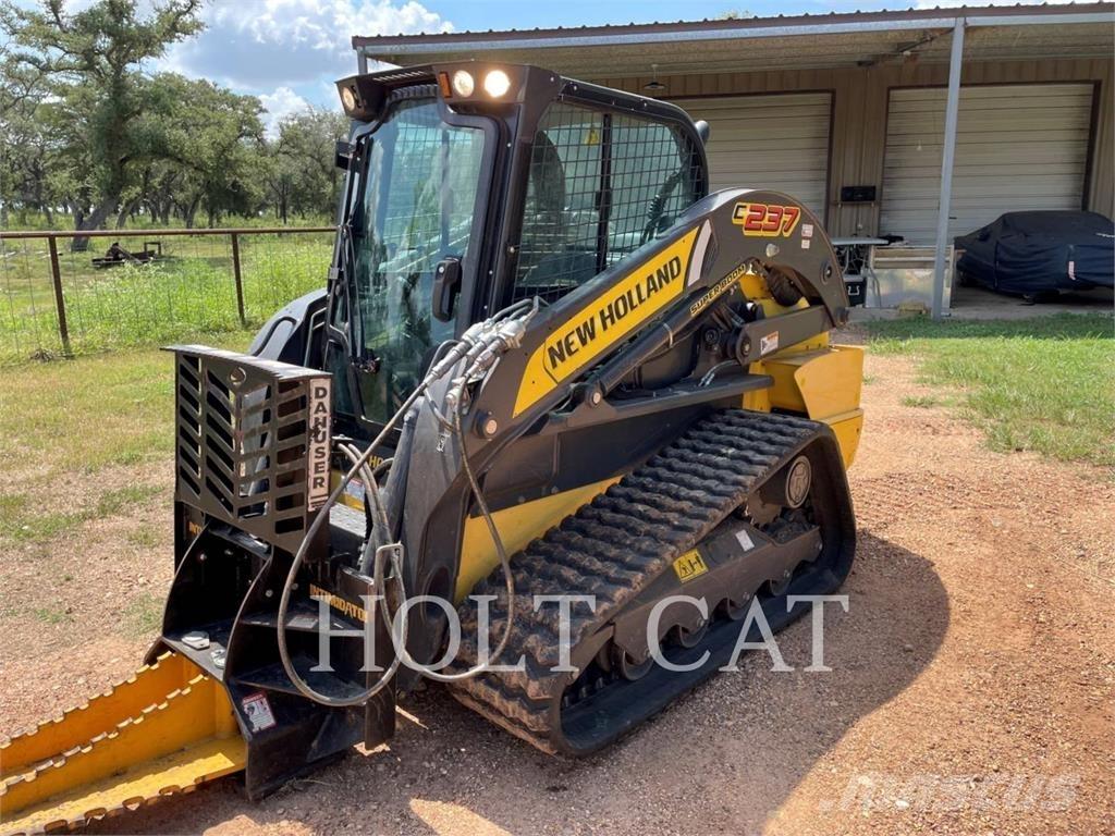 New Holland C237 推土機