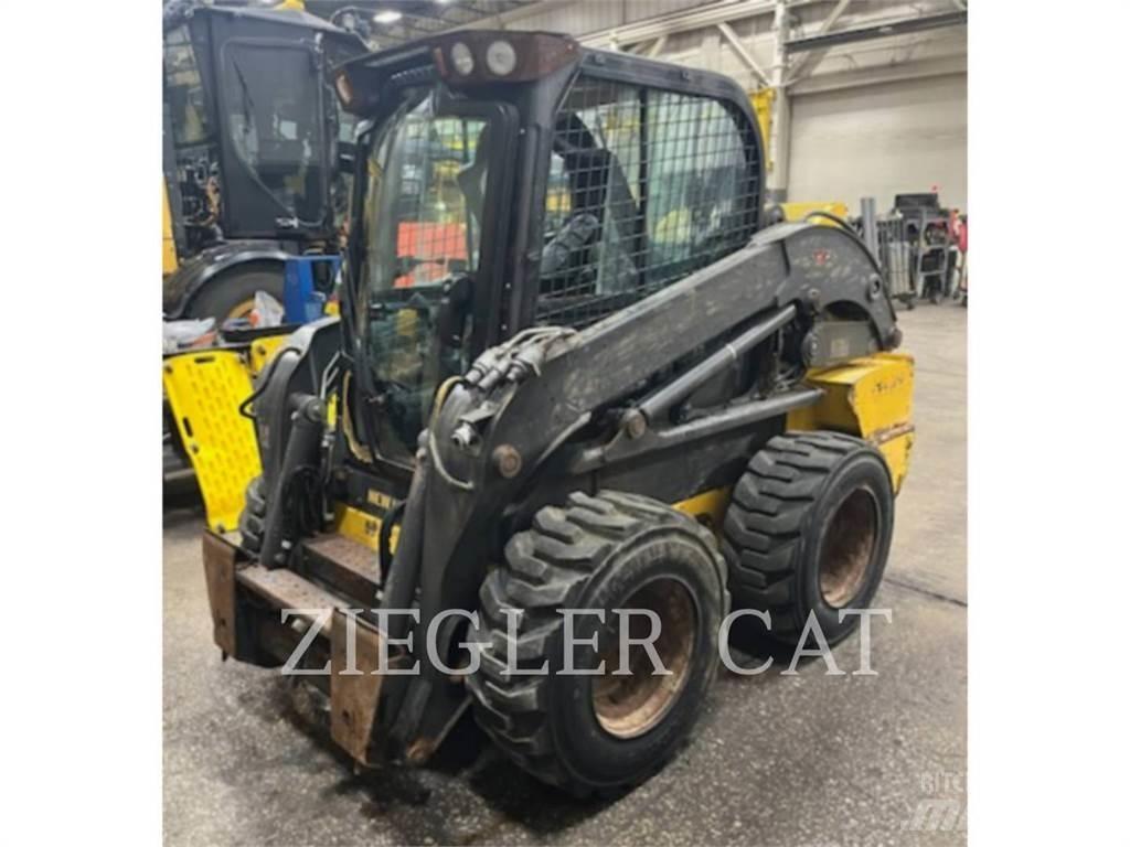 New Holland L220 滑移轉向裝載機