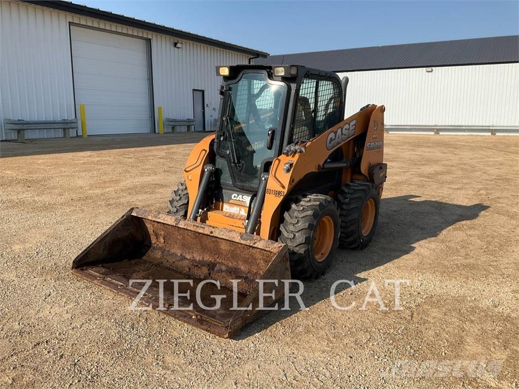 New Holland SR210 滑移轉向裝載機