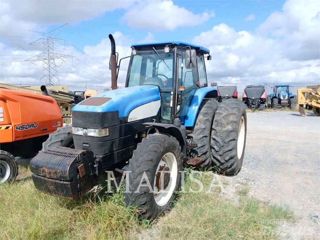 New Holland T7030 曳引機
