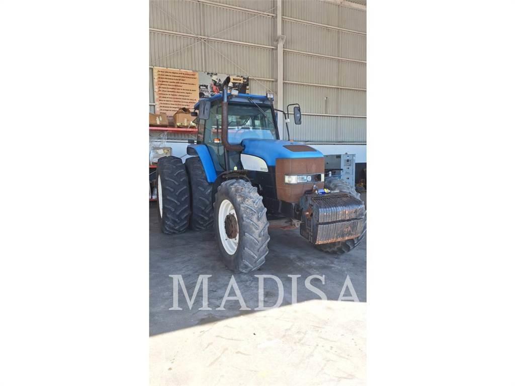New Holland TM7030 曳引機