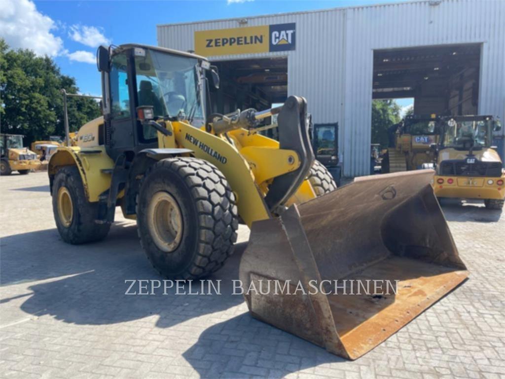New Holland W190 輪胎式裝載機