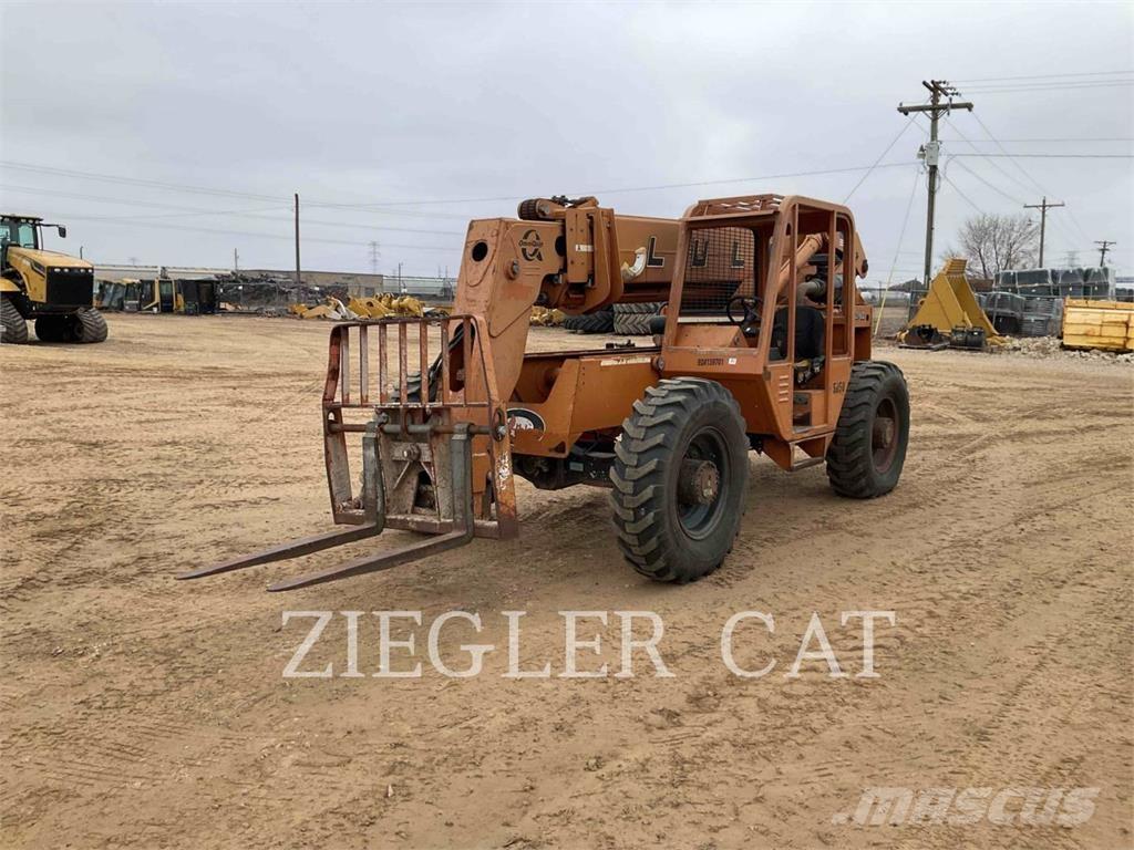  OMNIQUIP/LULL 844C-42 伸縮臂操作車