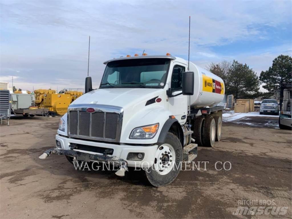 Peterbilt 4000G 548 水車