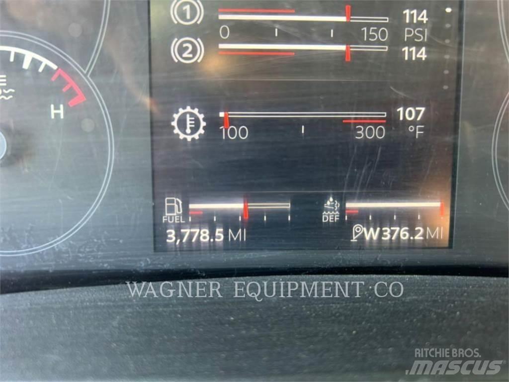 Peterbilt 4000G 548 水車