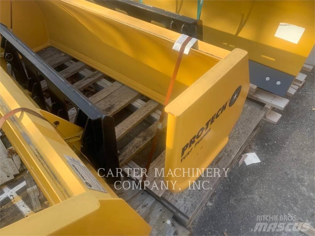 Protec SNOW TURF PUSHER 掃雪機