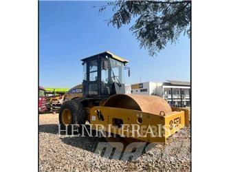 SEM MACHINERY 510 土壤壓實機
