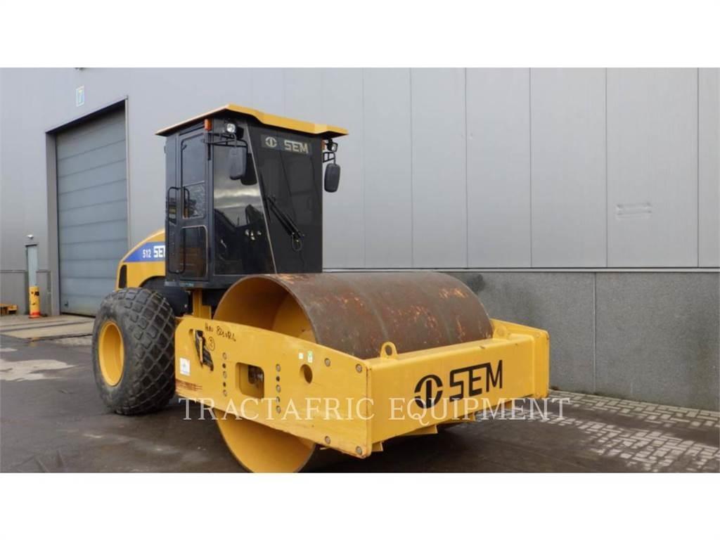 SEM MACHINERY SEM512 土壤壓實機