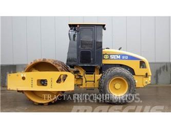 SEM MACHINERY SEM512 土壤壓實機