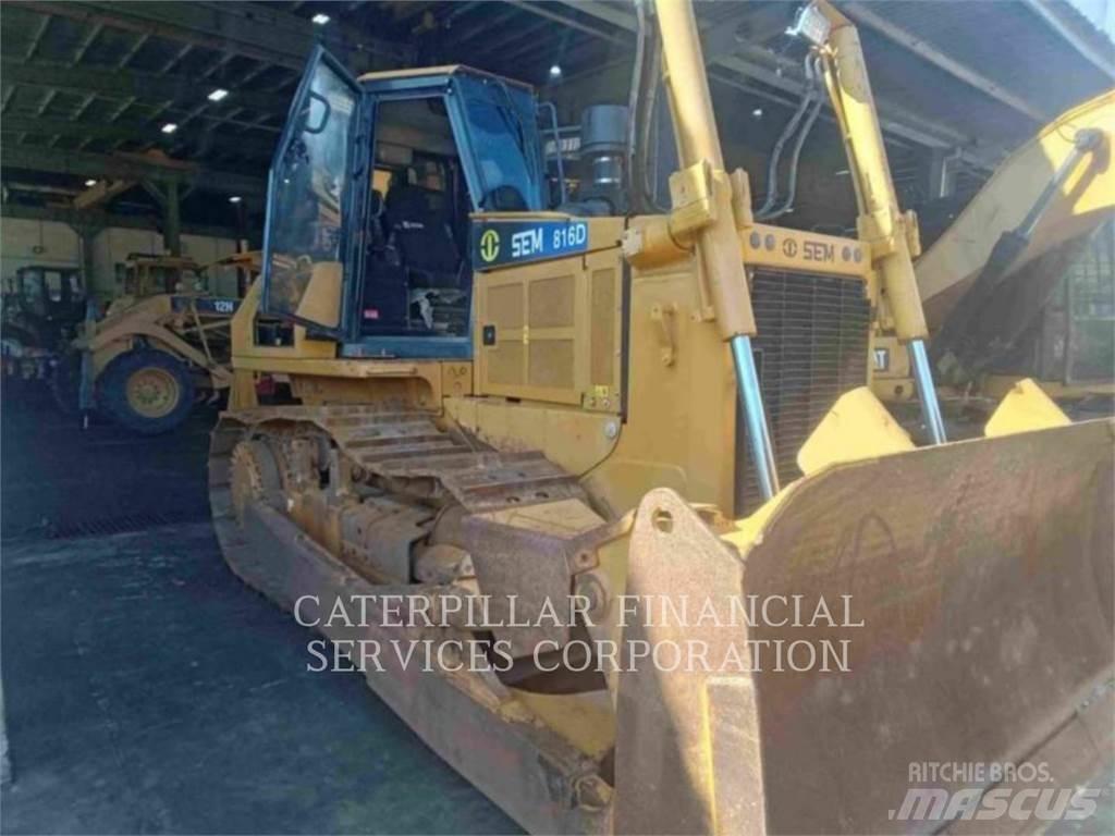 SEM MACHINERY SEM816D 履帶推土機