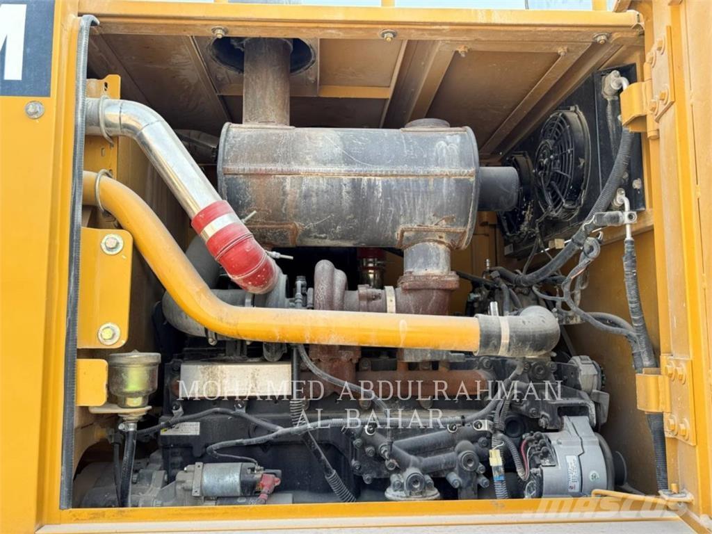 SEM MACHINERY SEM921 平土機