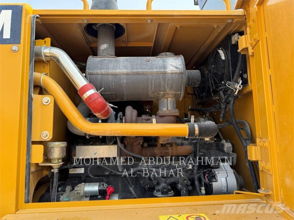 SEM MACHINERY SEM921 平土機