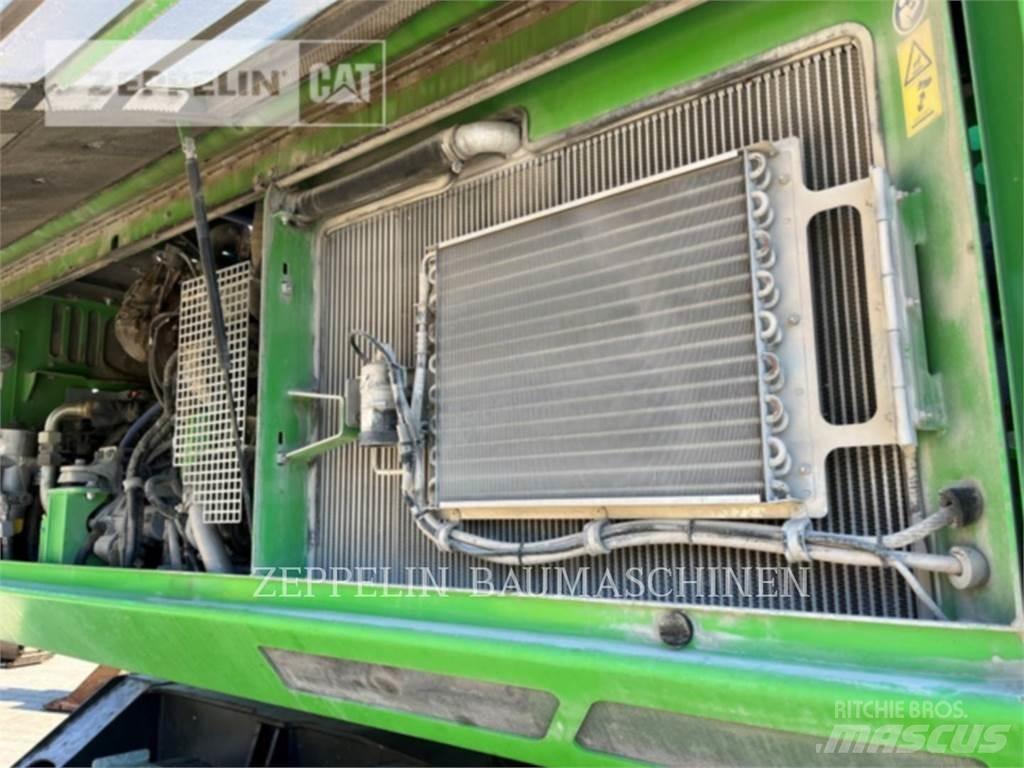 Sennebogen 818 拆卸式挖土機/掘鑿機/挖掘機