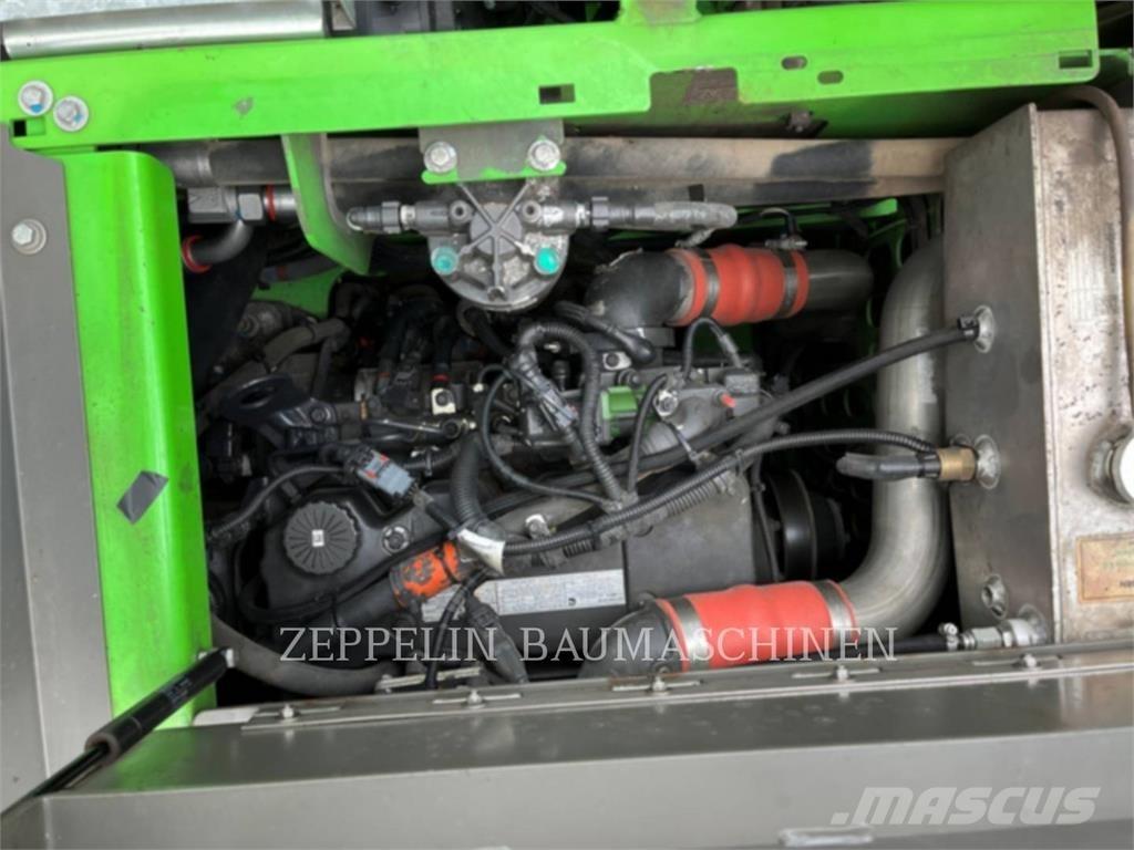 Sennebogen 821E 拆卸式挖土機/掘鑿機/挖掘機