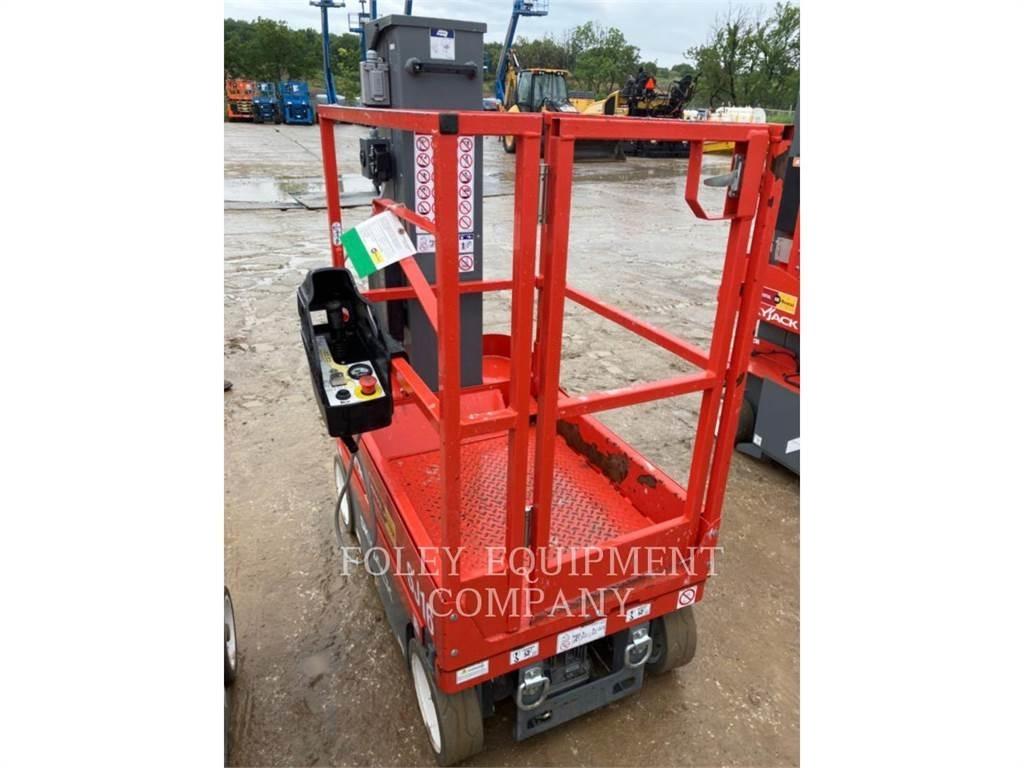 Skyjack SJ16 剪式升降機