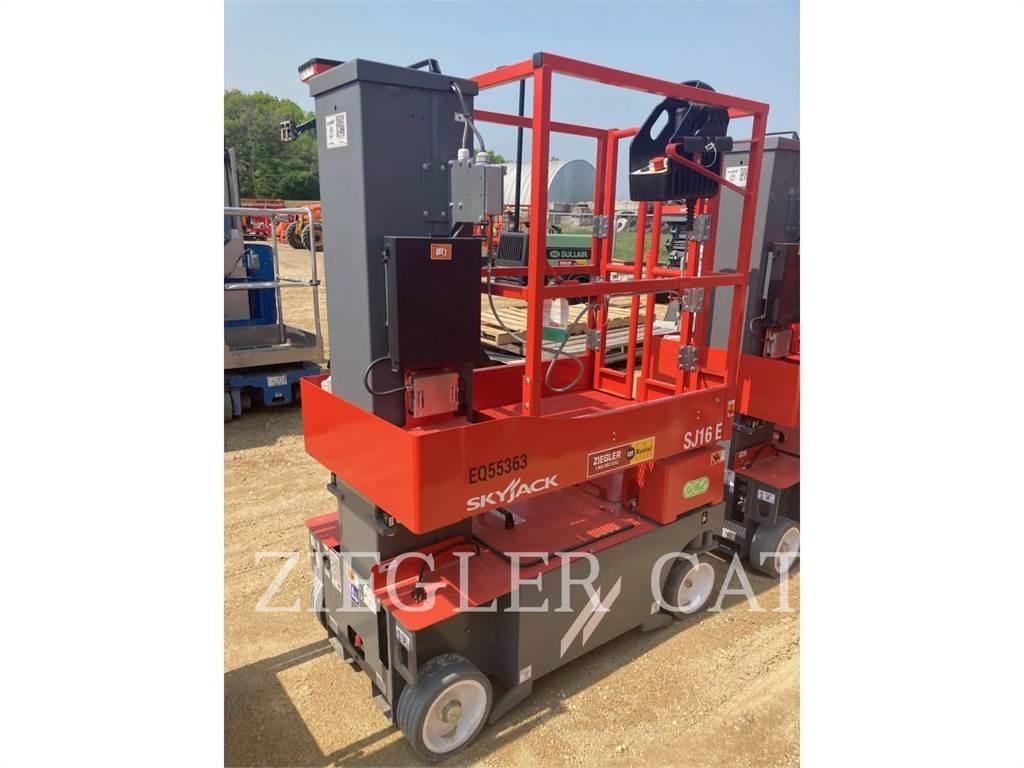 Skyjack SJ16 剪式升降機