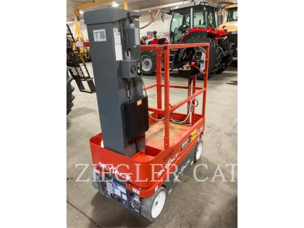Skyjack SJ16 剪式升降機