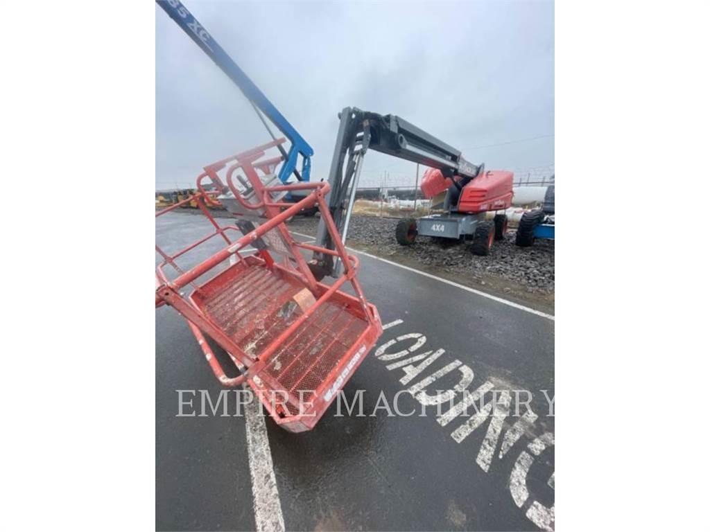 Skyjack SJ45T 曲臂高空作業車
