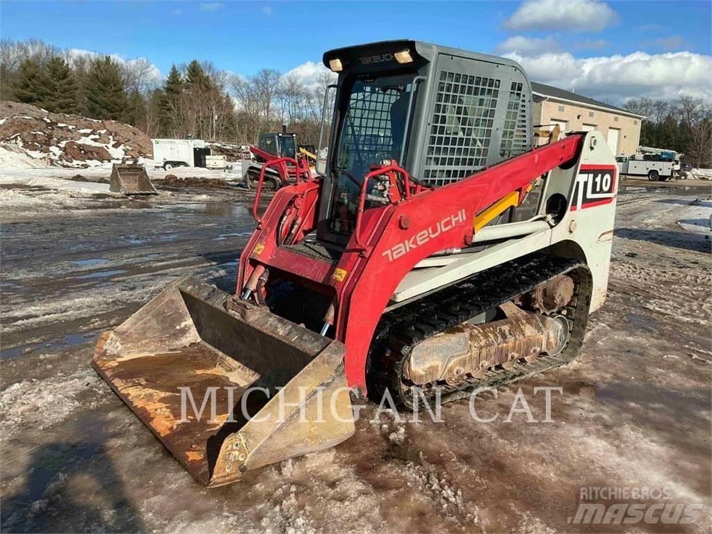 Takeuchi TL10 滑移轉向裝載機
