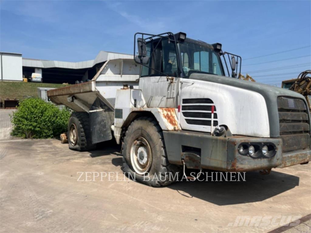 Terex TA25 鉸接式起吊車