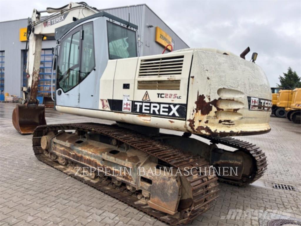 Terex TC225LC 履帶式 挖土機/掘鑿機/挖掘機