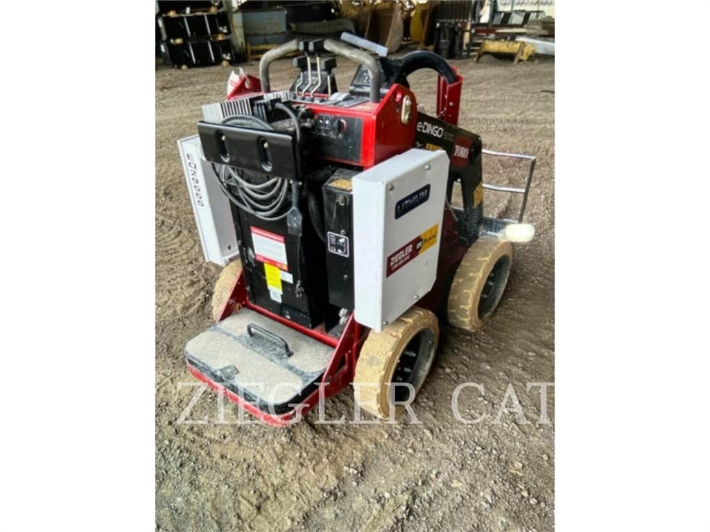 Toro E-DINGO 500 滑移轉向裝載機