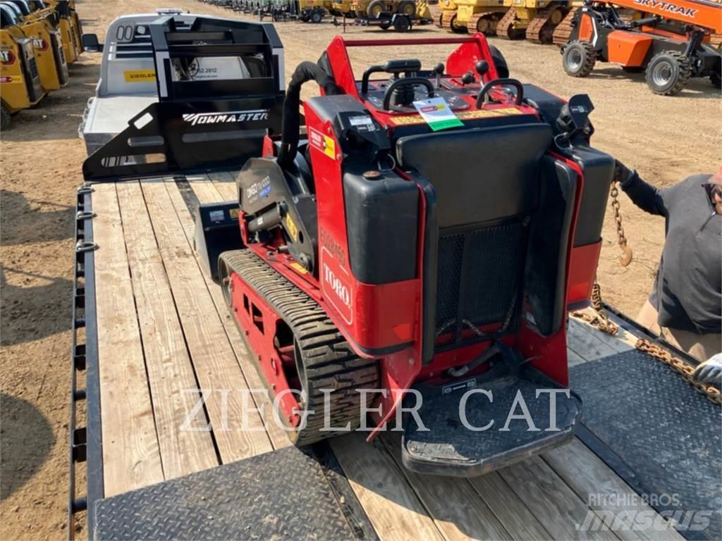 Toro TX1000 滑移轉向裝載機