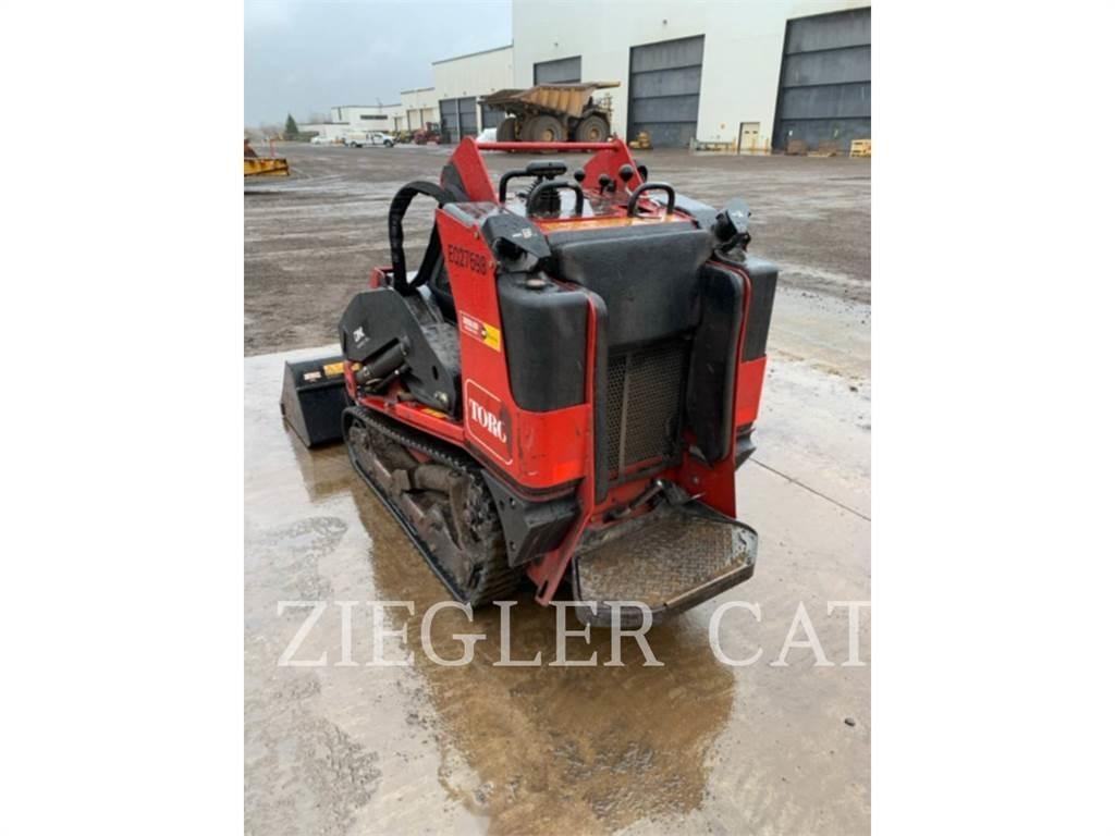 Toro TX1000 滑移轉向裝載機