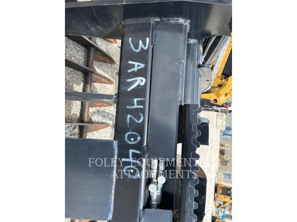 Virnig RKSSLLCG84 滑移轉向裝載機