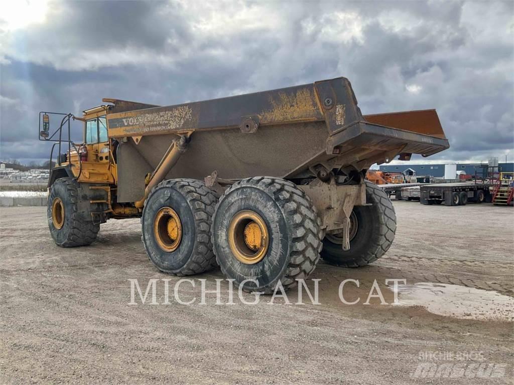 Volvo A40C 鉸接式起吊車