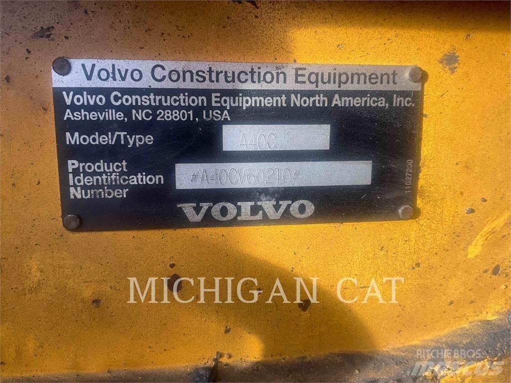 Volvo A40C 鉸接式起吊車