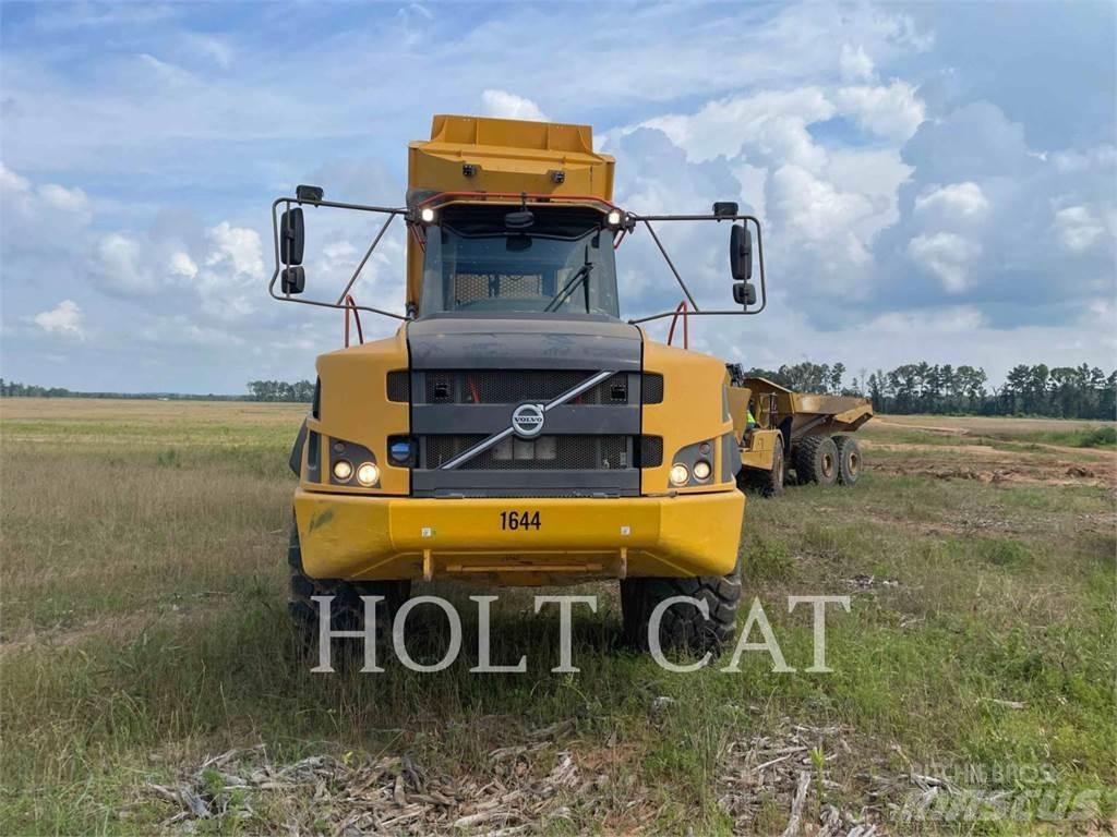 Volvo A40G 鉸接式起吊車