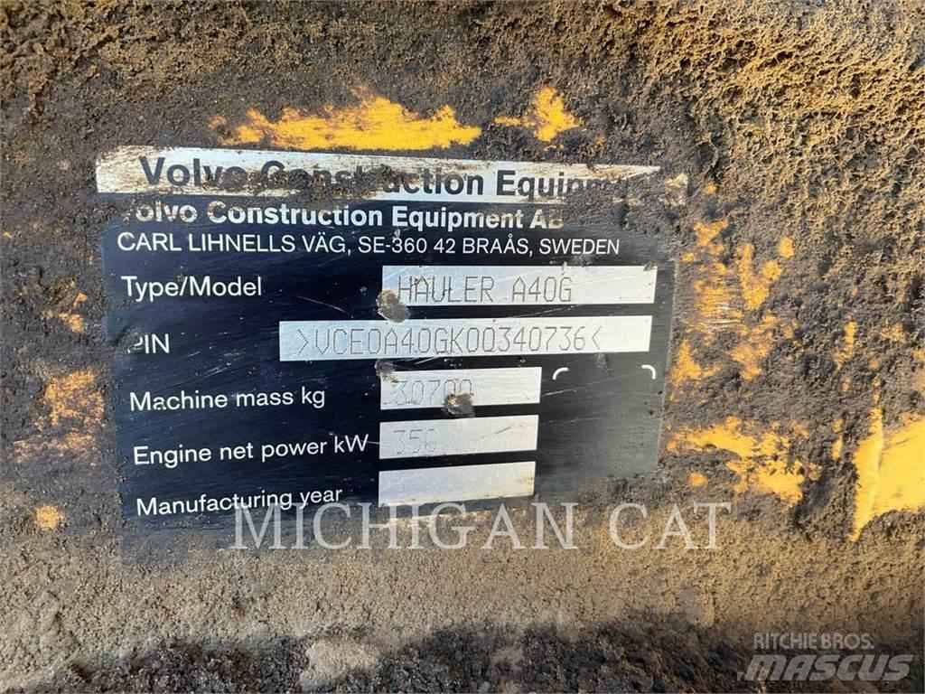 Volvo A40G 鉸接式起吊車