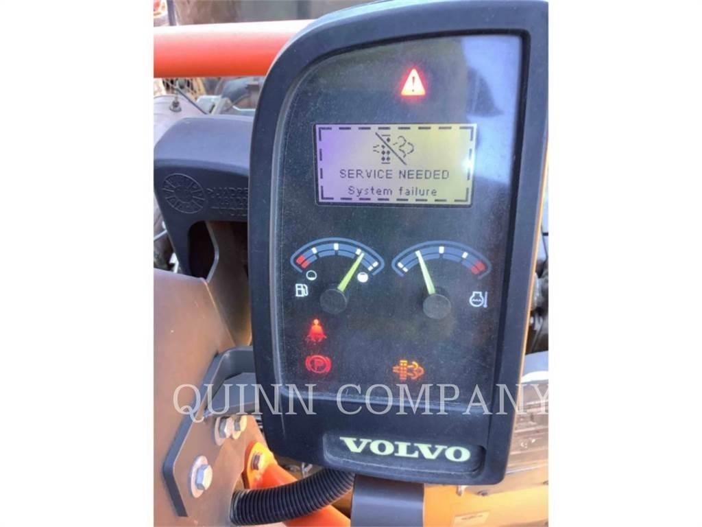 Volvo DD308 瀝青噴灑器