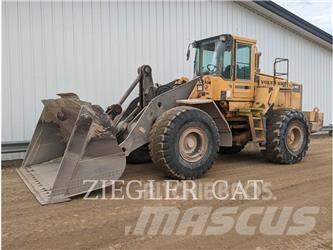 Volvo L180 輪胎式裝載機