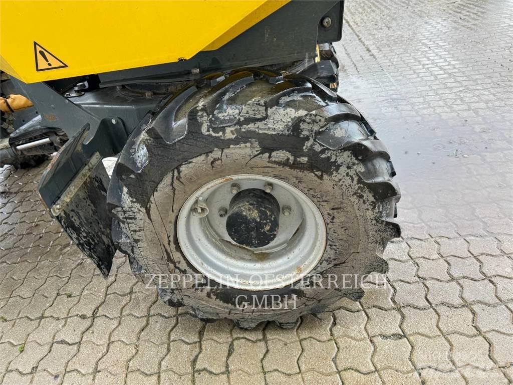 Wacker DW30 鉸接式起吊車