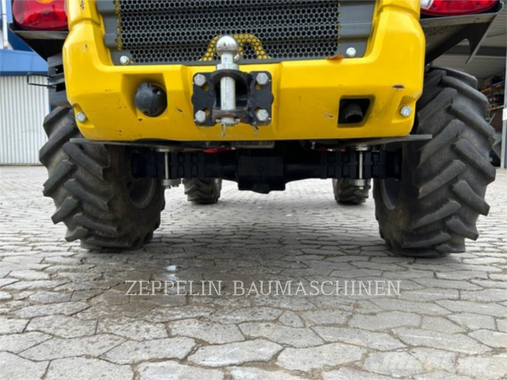Wacker DW30 鉸接式起吊車