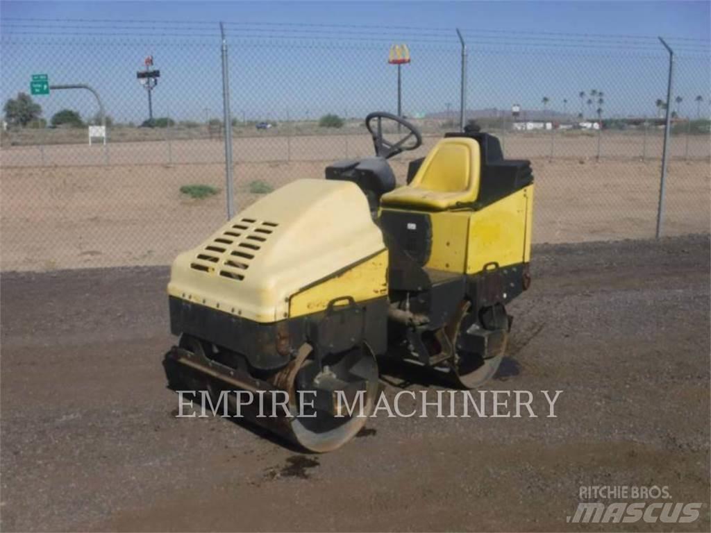 Wacker RD11A 雙輪滾壓機