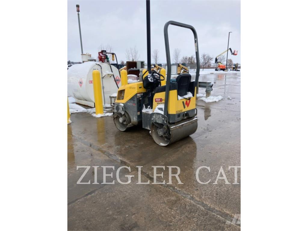 Wacker RD12 雙輪滾壓機