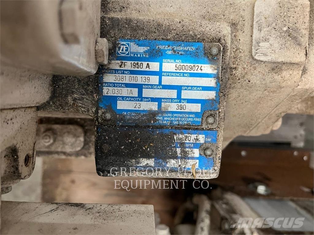 ZF TRANSMISSION 1950A 船舶輔機
