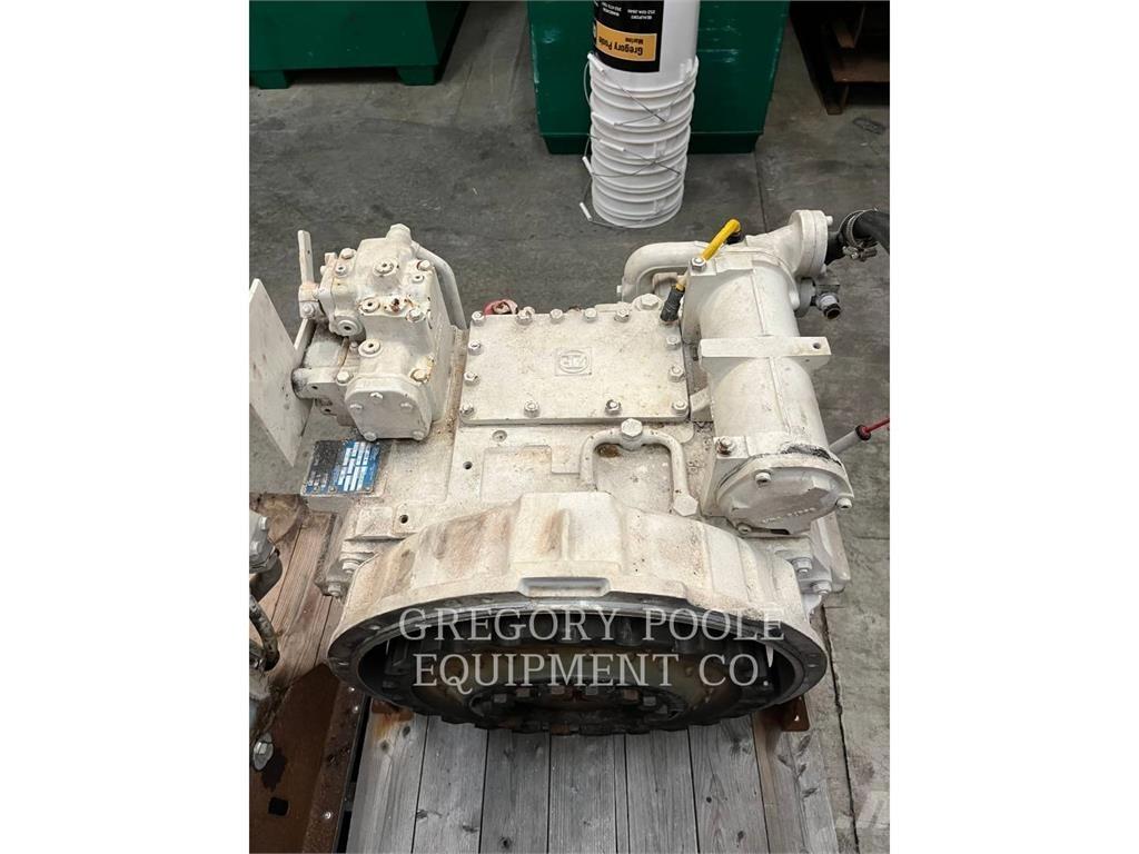 ZF TRANSMISSION 1950A 船舶輔機
