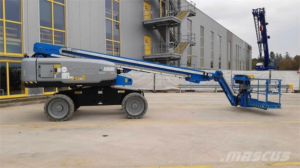 Genie S65 XC 伸縮臂高空作業車