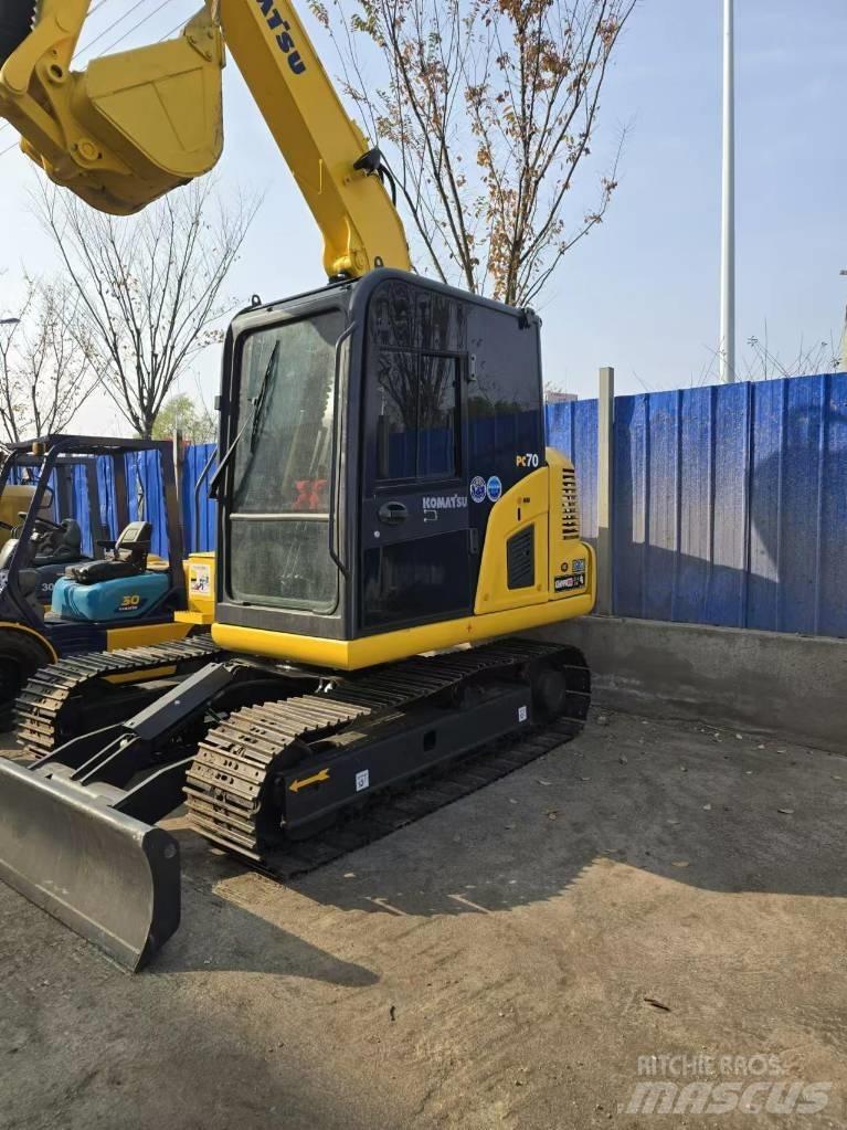 Komatsu PC 70 小型挖土機/掘鑿機<7t(小型挖掘機)