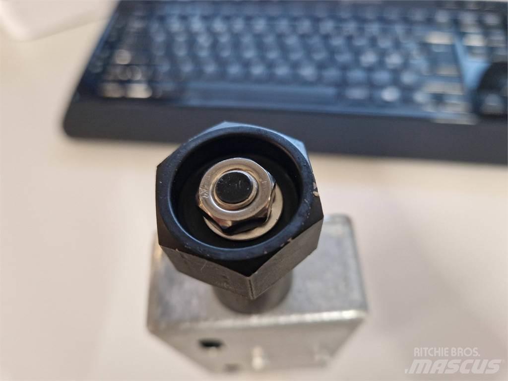 Rottne 083-0002 電子設備